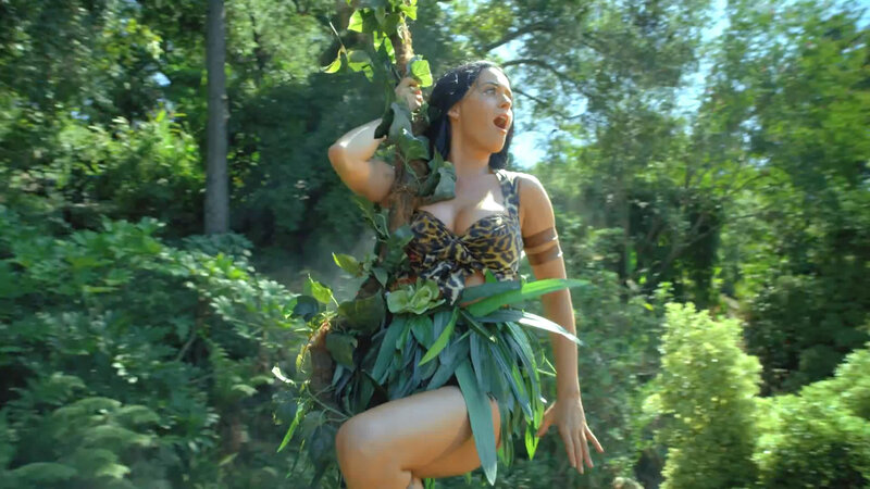 Woman in Jungle Costume — Green, Dramatic