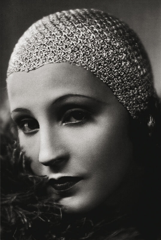 woman in knitted hat