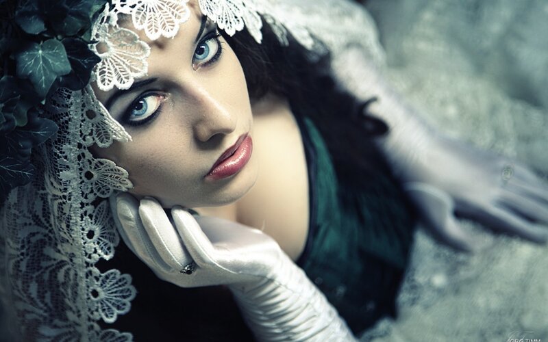 woman in lace and gloves