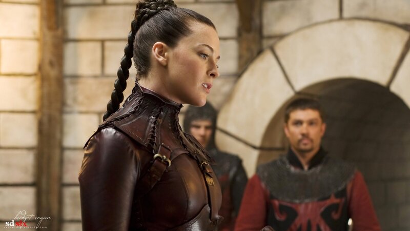 woman in leather armor
