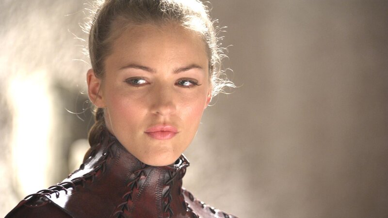 woman in leather armor