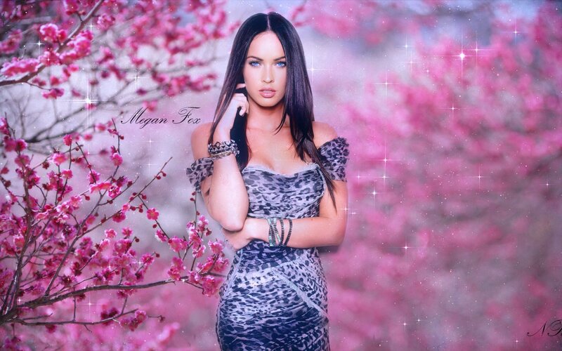 Woman in Leopard Dress — Pink