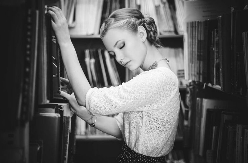 Woman in Library — Black