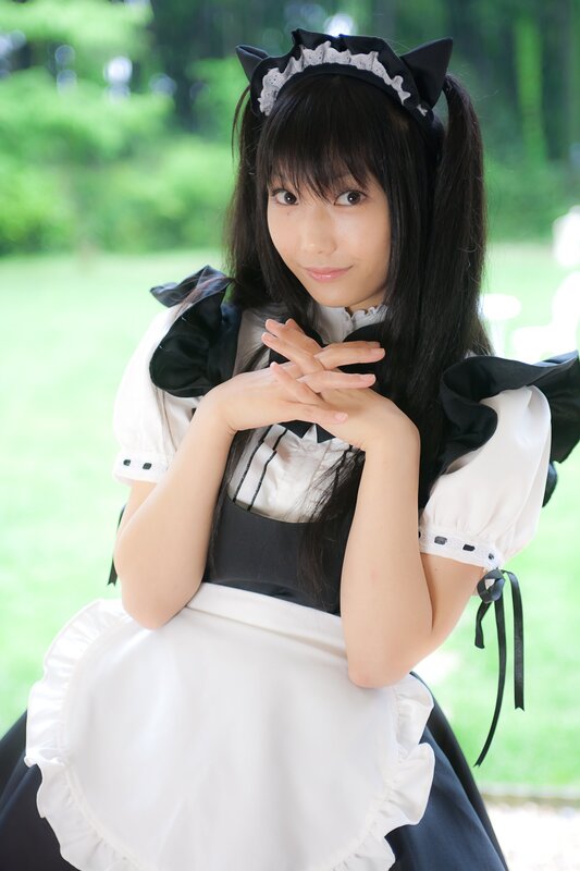 woman in maid costume