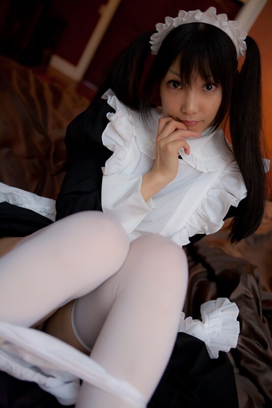 woman in maid costume