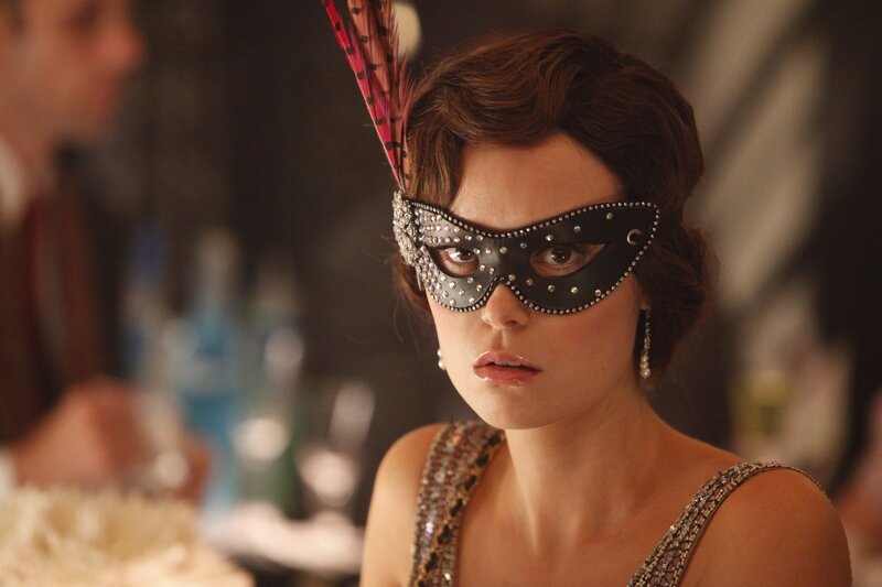 woman in masquerade mask