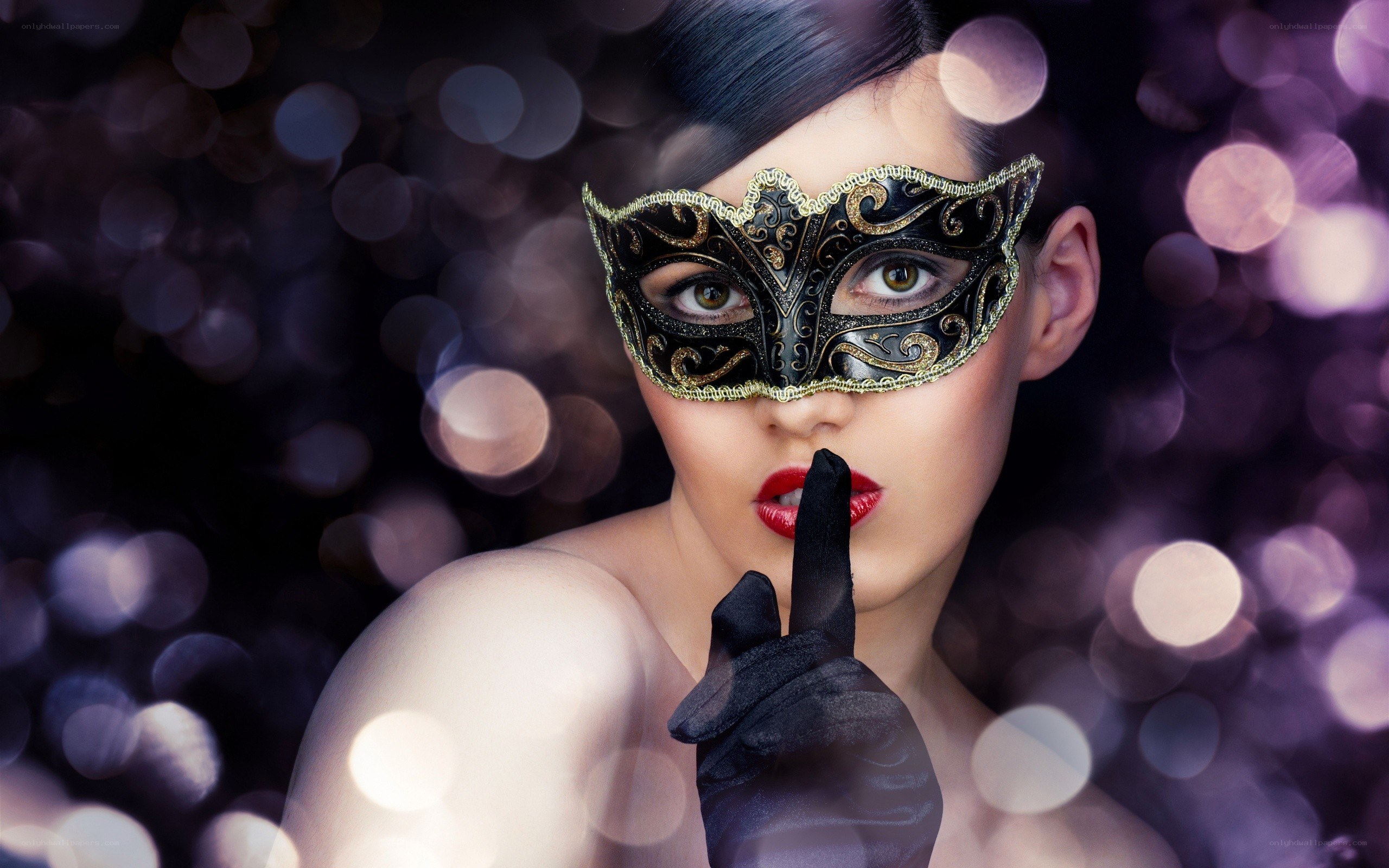 woman in masquerade mask