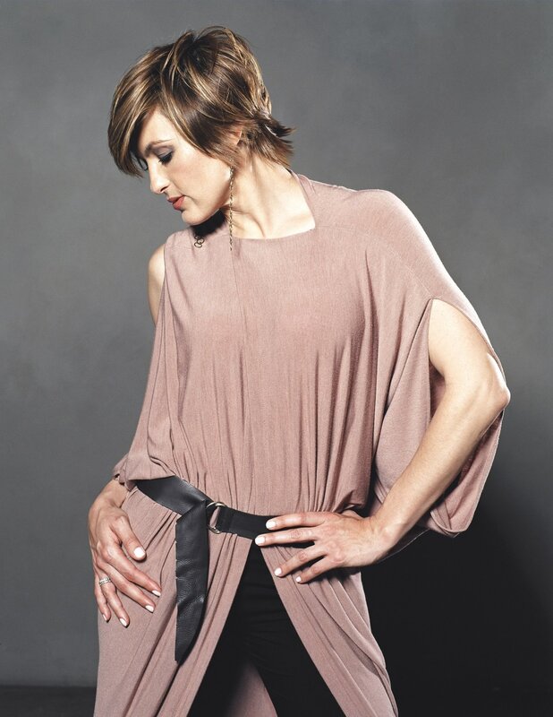 woman in mauve top