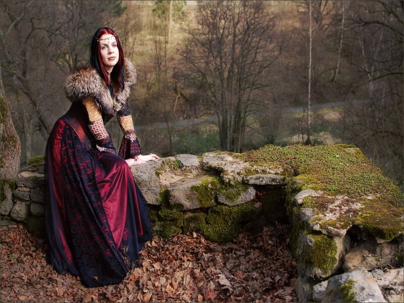 Woman in Medieval Dress — Red, Dramatic