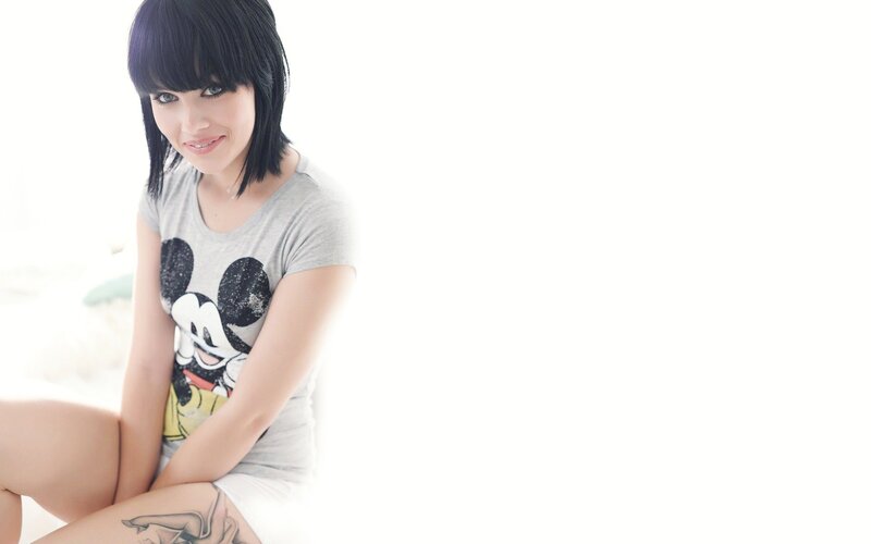 woman in mickey mouse t-shirt