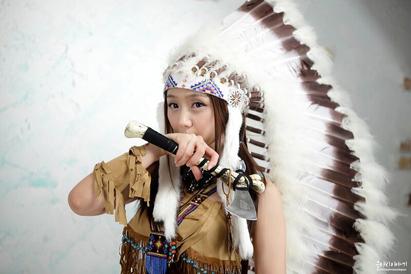 woman in native american costume