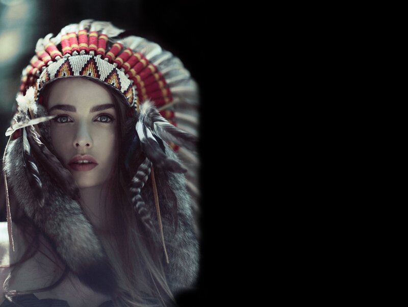 woman in native american headdress