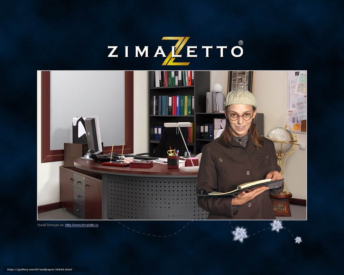 woman in office with zimalletto