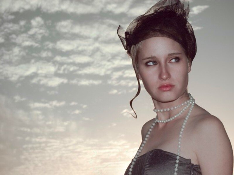 woman in pearls and veil