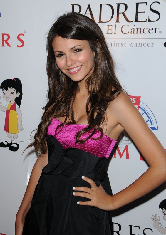 woman in pink and black dress