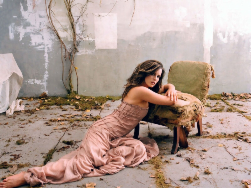 Woman in Pink Dress — Dramatic, Autumn