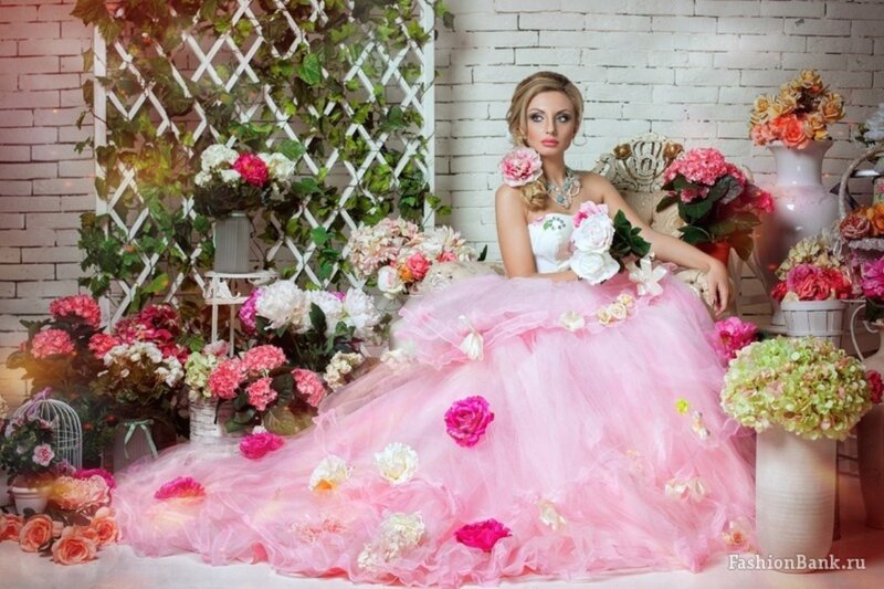 Woman in Pink Gown — Romantic