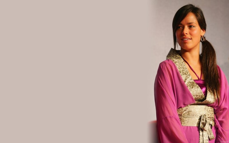 woman in pink kimono