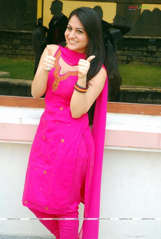 woman in pink salwar kameez