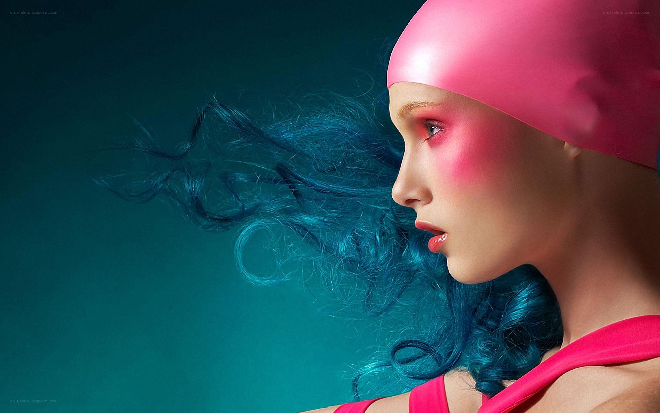woman in pink swim cap