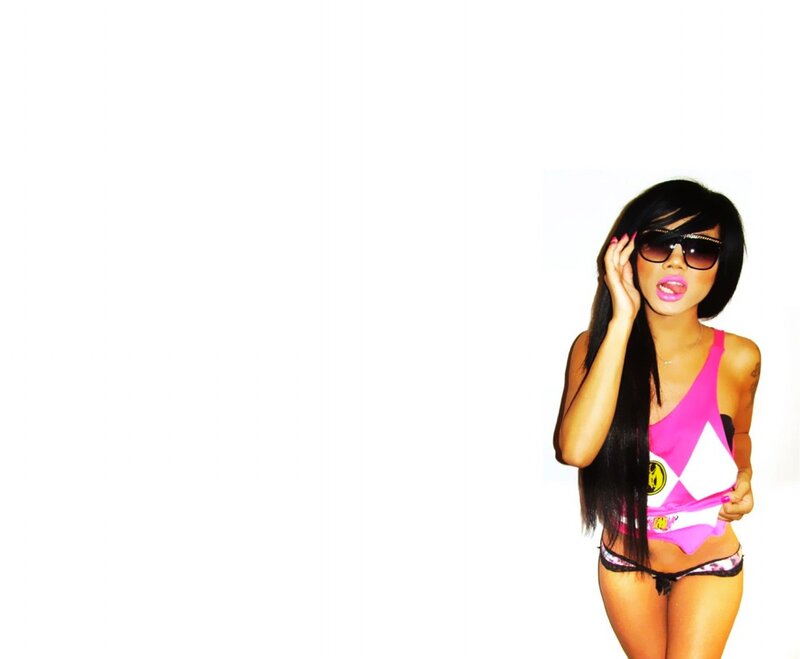 woman in pink swimsuit