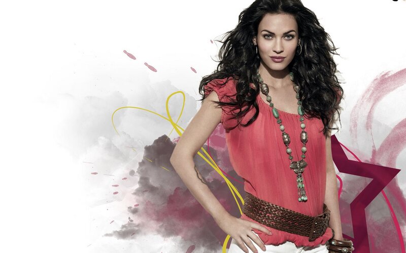 woman in pink top with necklace