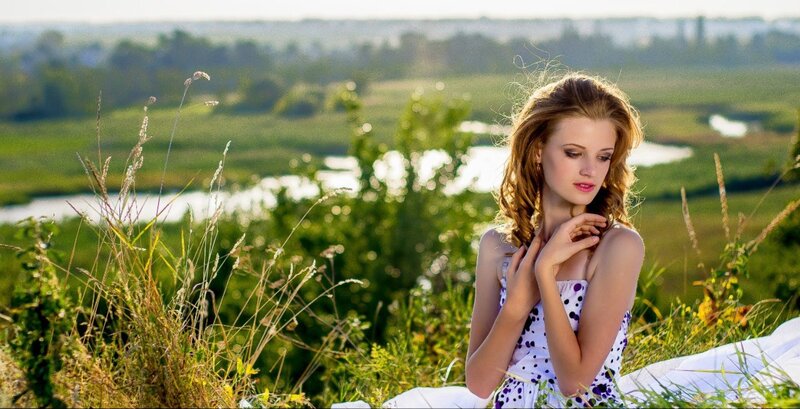 Woman in Polka-dot Dress — Green, Serene