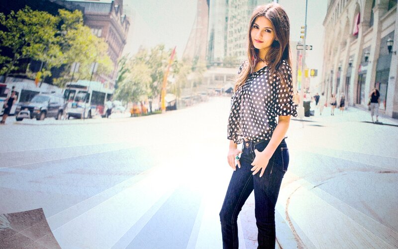 Woman in Polka-dot Shirt — Black
