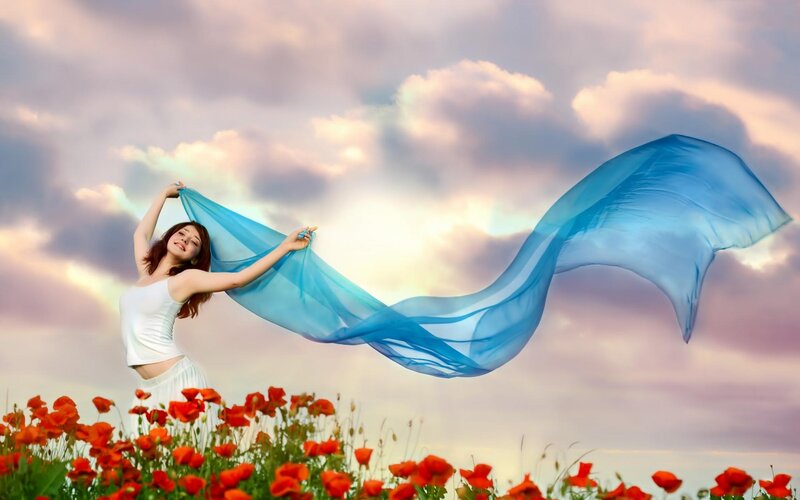 Woman in Poppy Field — Blue