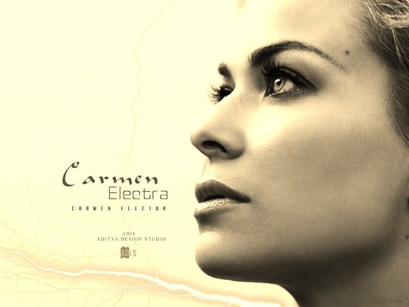 Woman in Profile — Beige, Dramatic