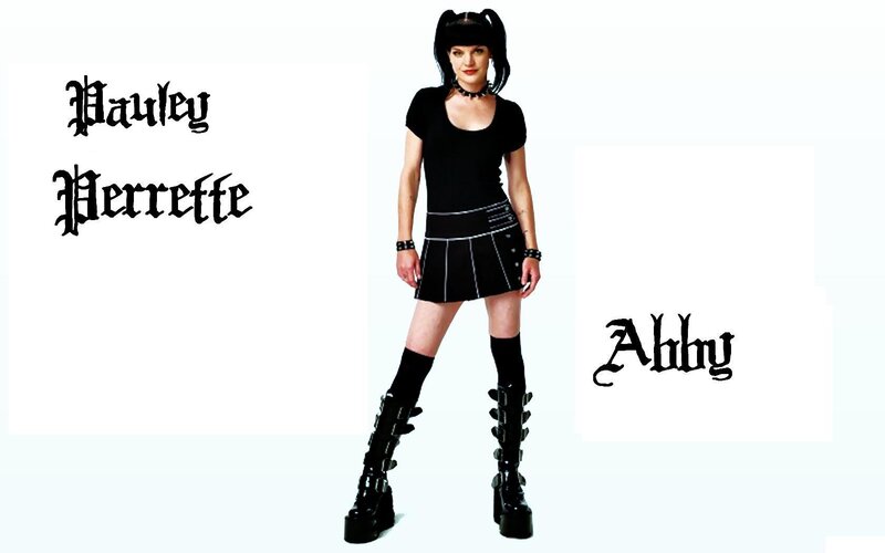Woman in Punk Outfit — Black
