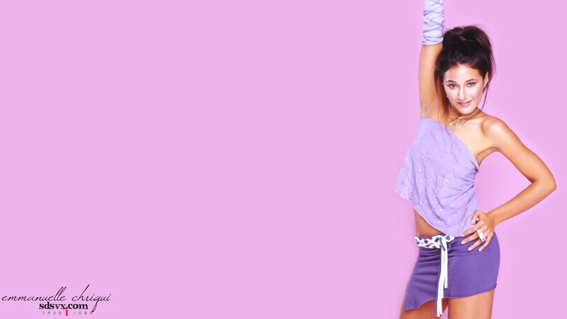 woman in purple outfit