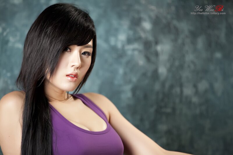 woman in purple top