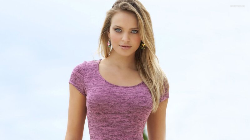 woman in purple top