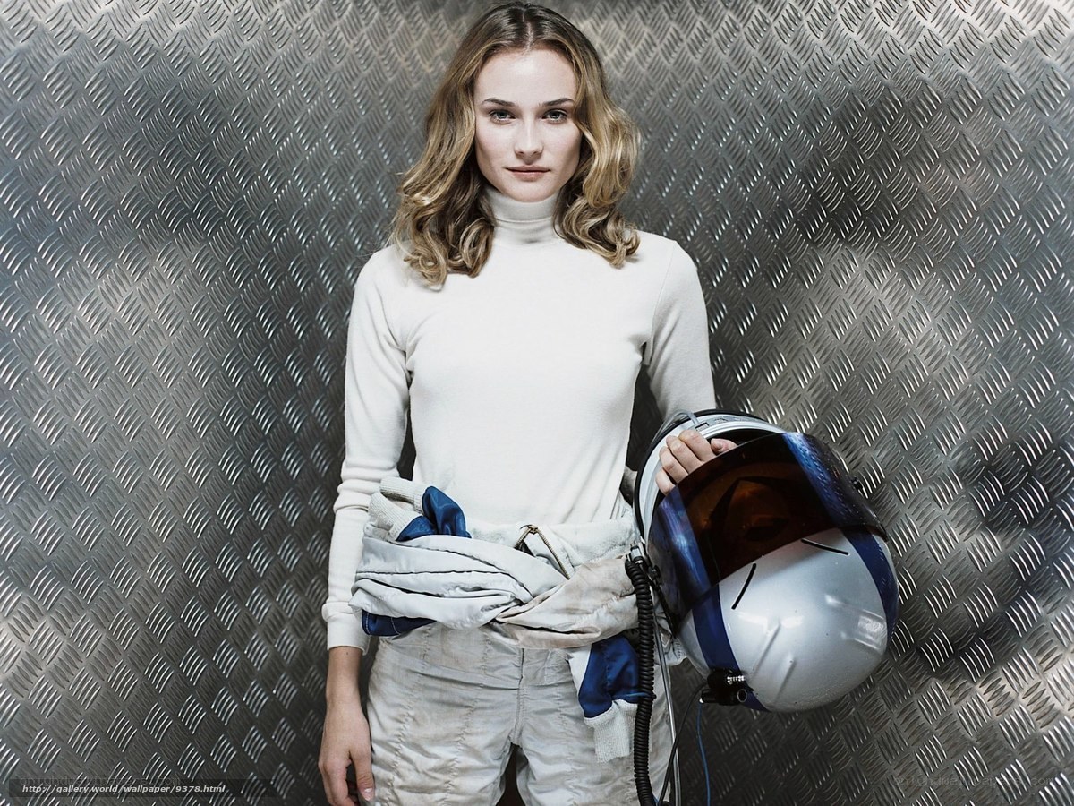 woman in racing gear