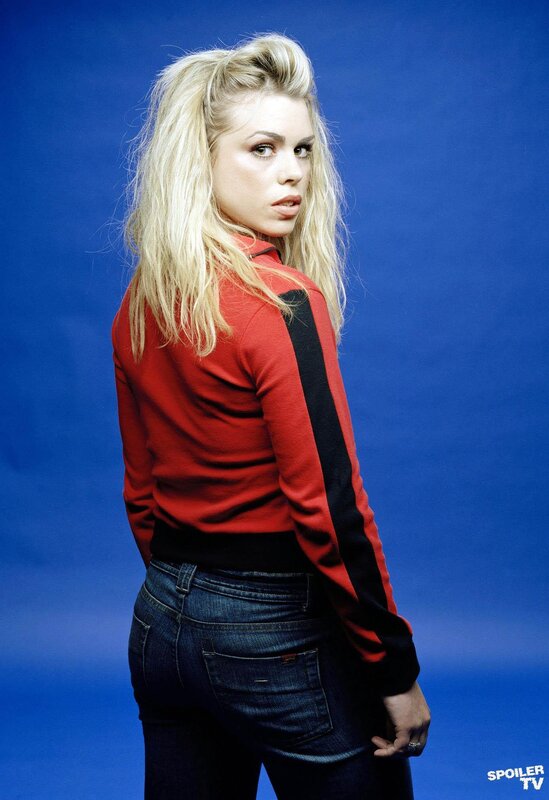 woman in red and blue