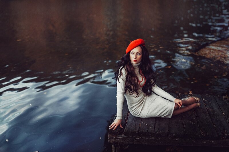 Woman in Red Beret — Dramatic, Autumn