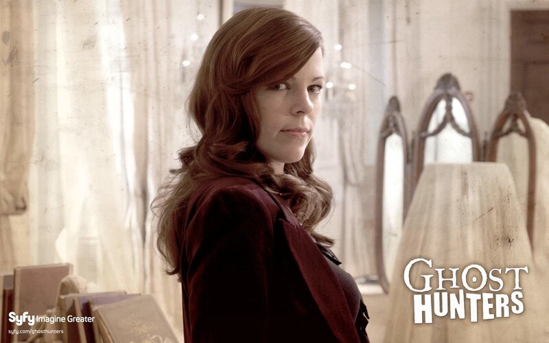 woman in red coat from ghost hunters