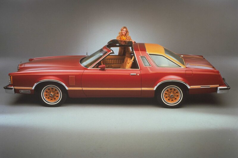 Woman in Red Convertible — Neutral