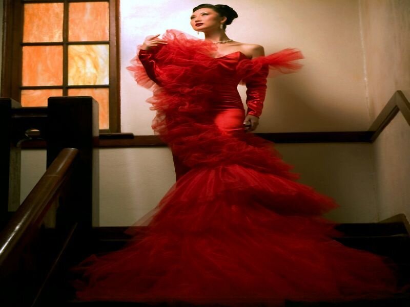 Woman in Red Gown — Dramatic
