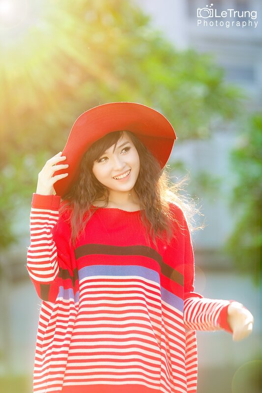 Woman in Red Hat — Bright