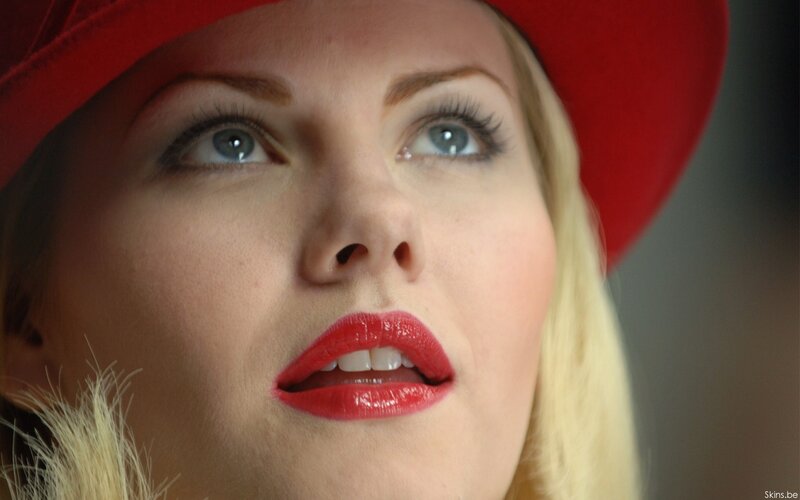 Woman in Red Hat — Dramatic, Photograph, Red Hat, Blonde Hair
