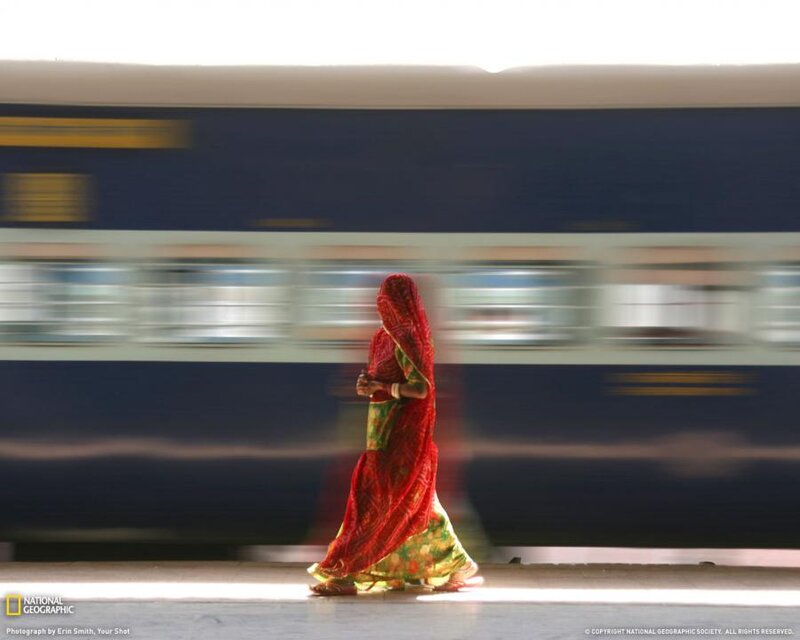 Woman in Red Sari — Dynamic