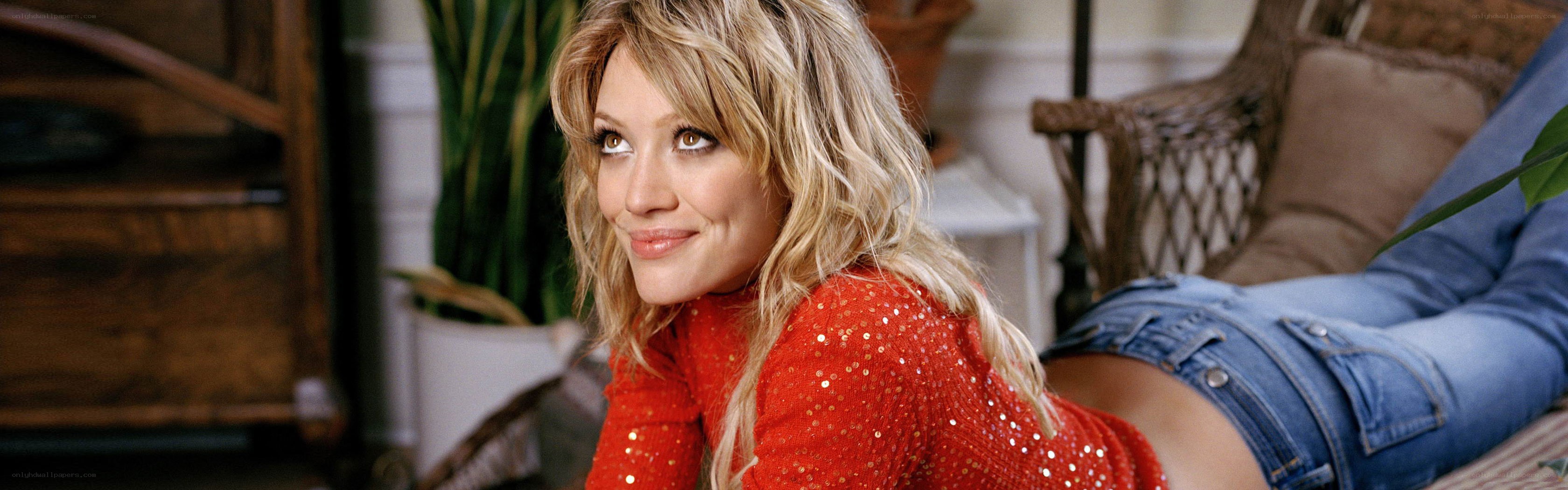 woman in red sequin top