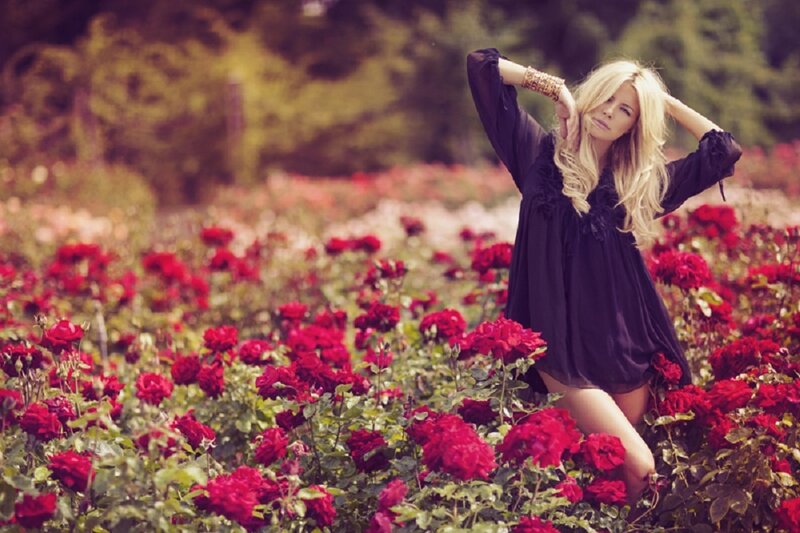 Woman in Rose Garden — Red