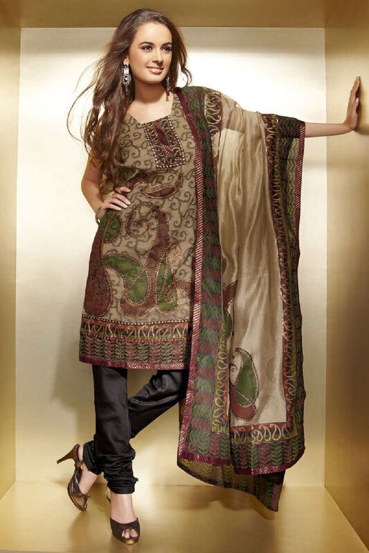 Woman in Salwar Kameez
