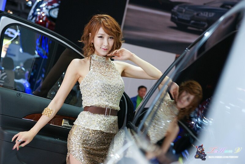 Woman in Sequined Dress — Gold, Professional