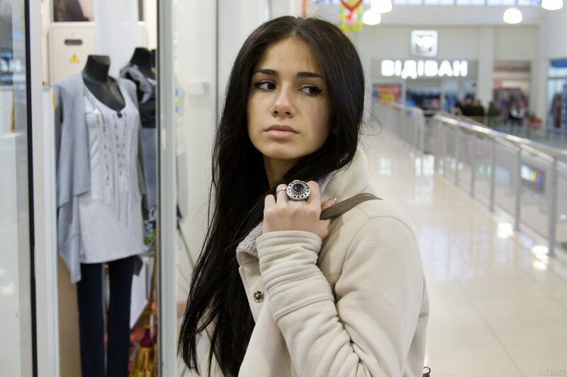 woman in shopping mall