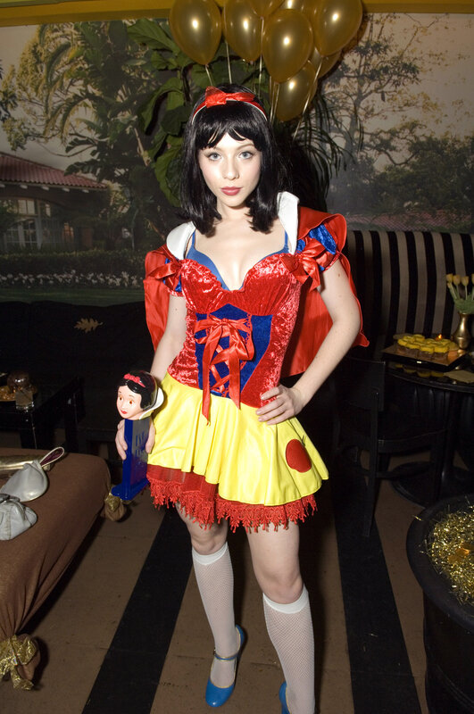 Woman in Snow White costume