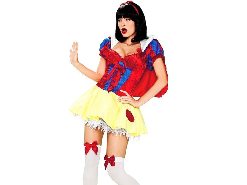 woman in snow white costume